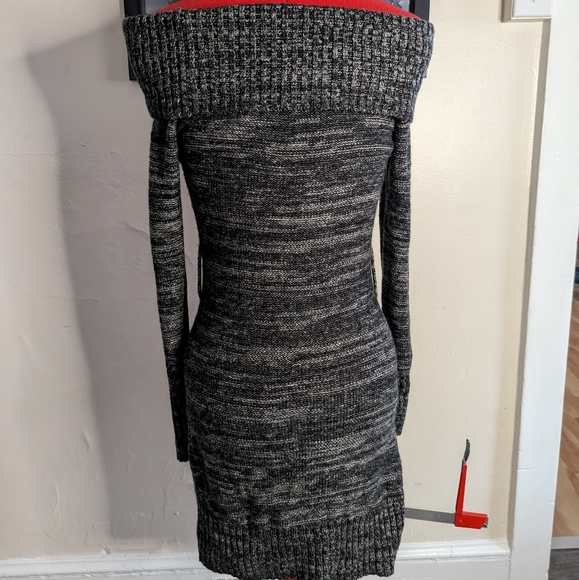 Small Gray Charlotte Russe Long Sleeve Sweater Dress - Picture 2 of 5